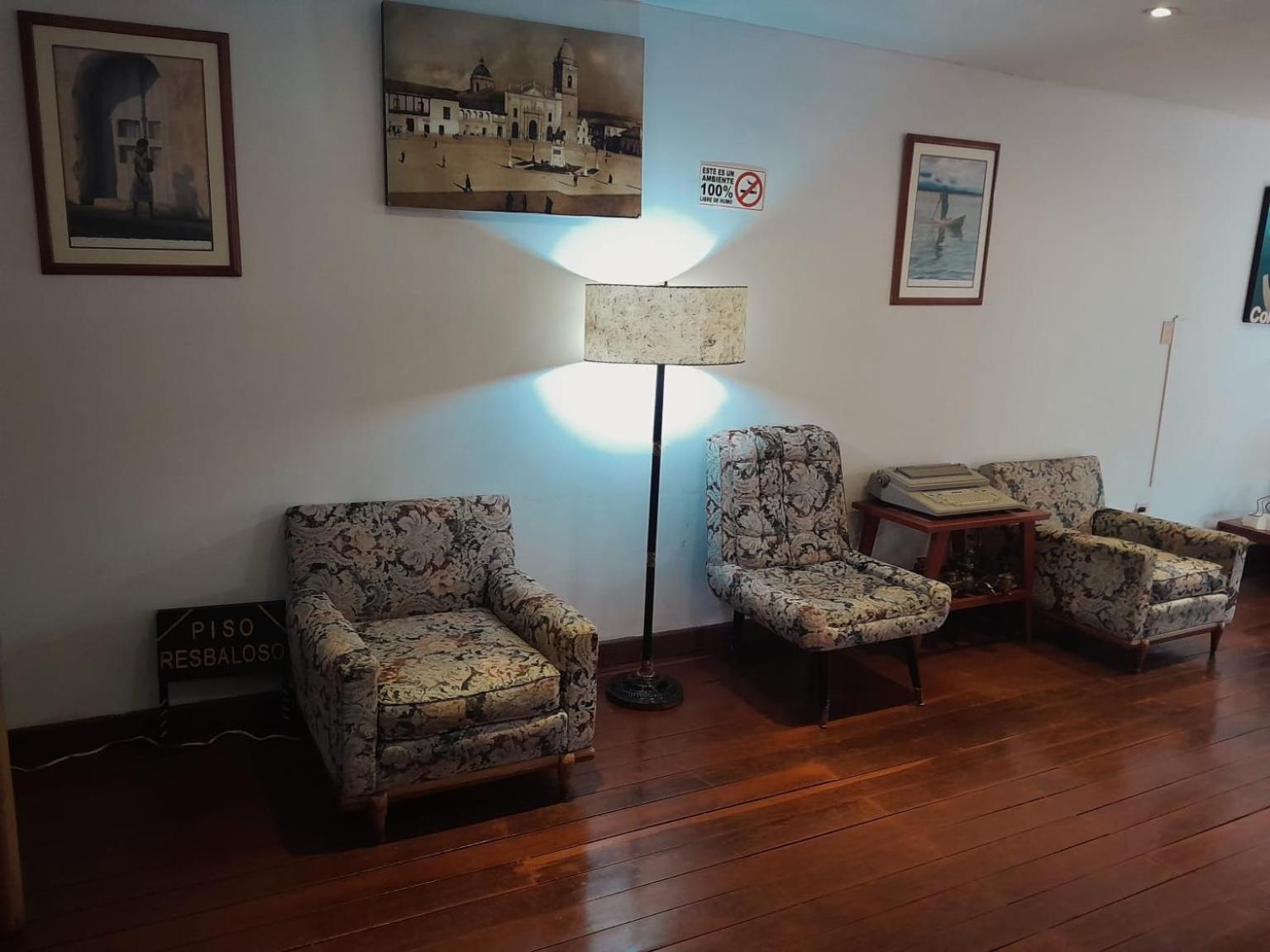 Hotel El Cid Plaza Premium Tunja Exteriér fotografie